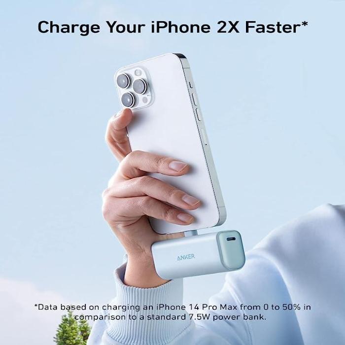 Anker Nano Power Bank (12W, Built-In Lightning Connector)
